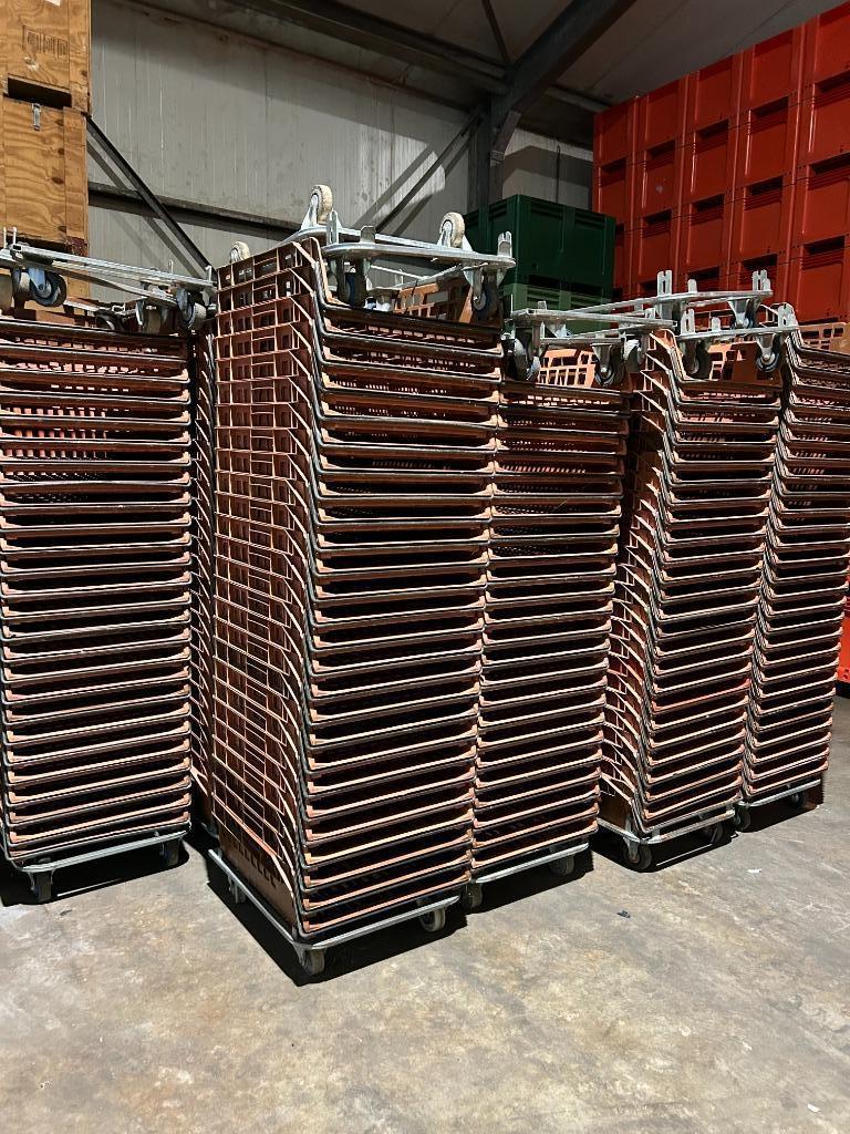 broodkratten op dolly 69,2x57,8x19,5 cm brood krat bruin, Doe-het-zelf en Verbouw, Kratten en Dozen, Gebruikt, 40 tot 60 cm, 50 tot 75 cm