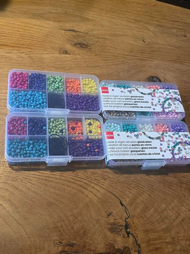 Kralen dozen, Ophalen of Verzenden, Zo goed als nieuw, Kraal