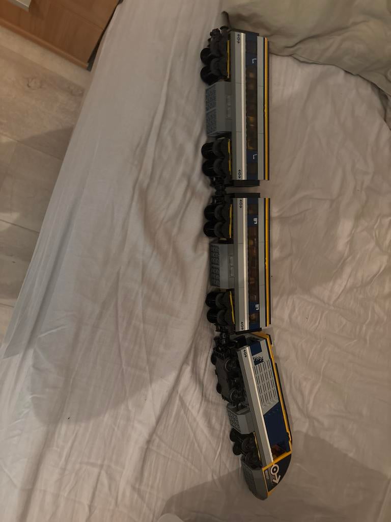 Lego NS Trein met Veel Rails, Poppetjes & Station, Kinderen en Baby's, Speelgoed | Duplo en Lego, Ophalen of Verzenden, Zo goed als nieuw