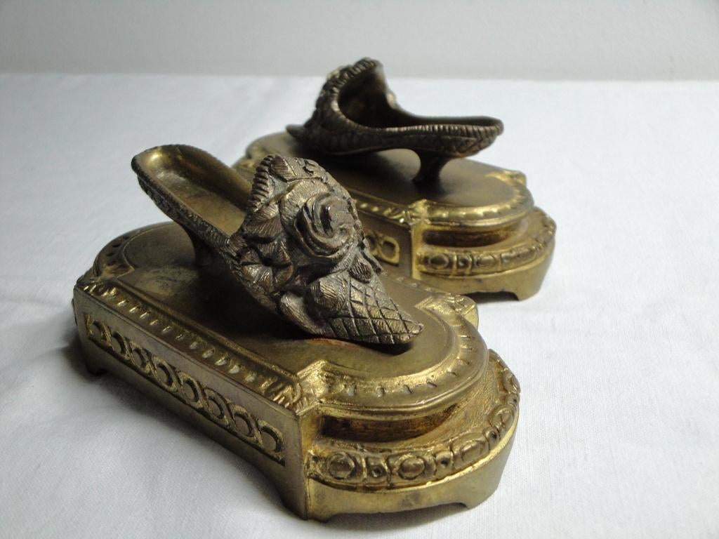 2 antieke bronzen muiltjes, Ophalen of Verzenden