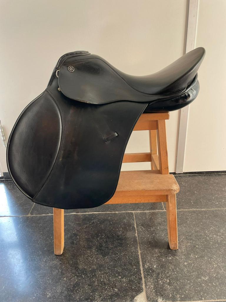 Kieffer Veelzijdigheid zadel 17 inch, Verzenden, Zo goed als nieuw