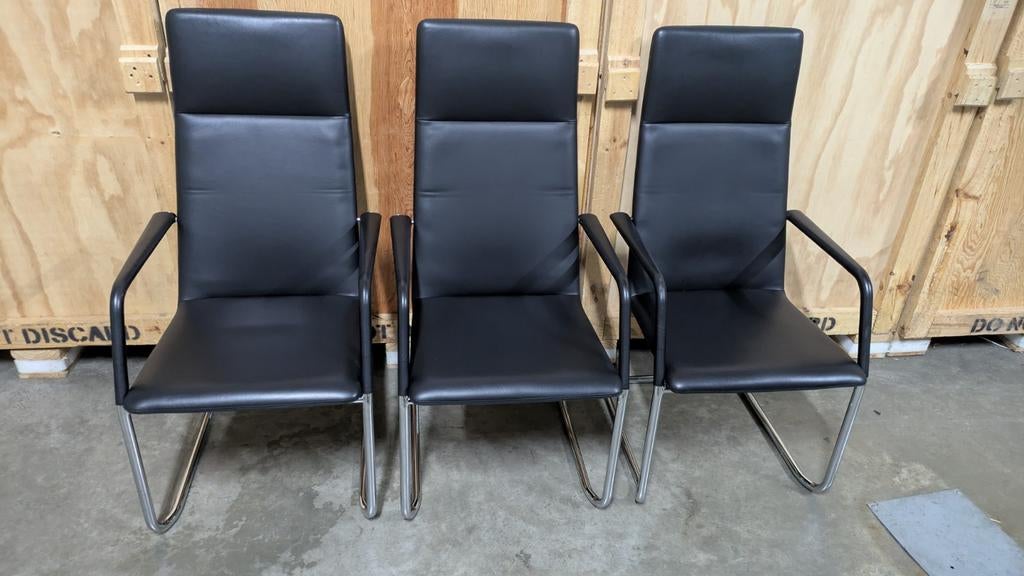 6 Brunner Fina Soft vergaderstoelen - zwart leer, Ophalen