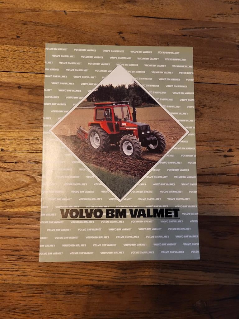 Tractor folder Volvo BM valmet, Ophalen of Verzenden, Zo goed als nieuw