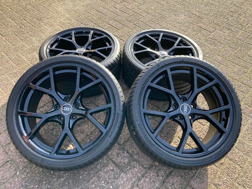 19 inch originele RS3 8Y0 velgen zomerbanden 5x112 breedset, Banden en Velgen, Personenwagen, Zomerbanden, Ophalen