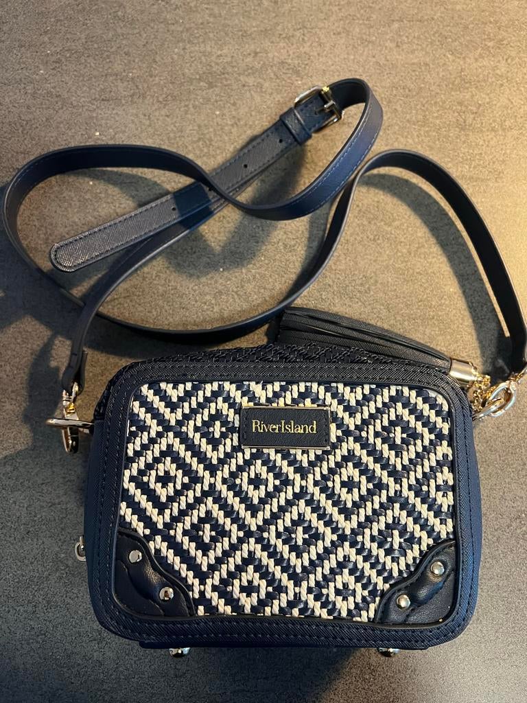 River Island Marineblauwe Schoudertas, Ophalen of Verzenden, Zo goed als nieuw, Blauw, Schoudertasje