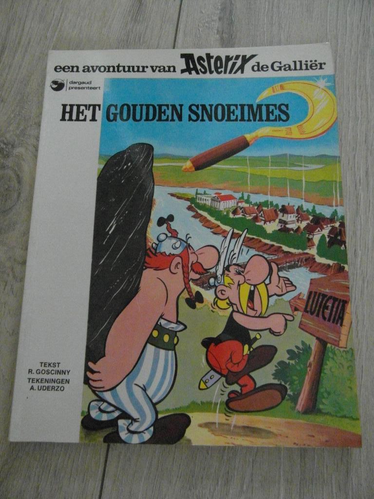 Asterix - Het Gouden Snoeimes, Boeken, Stripboeken, Eén stripboek, Ophalen of Verzenden, Gelezen, Goscinny & Uderzo