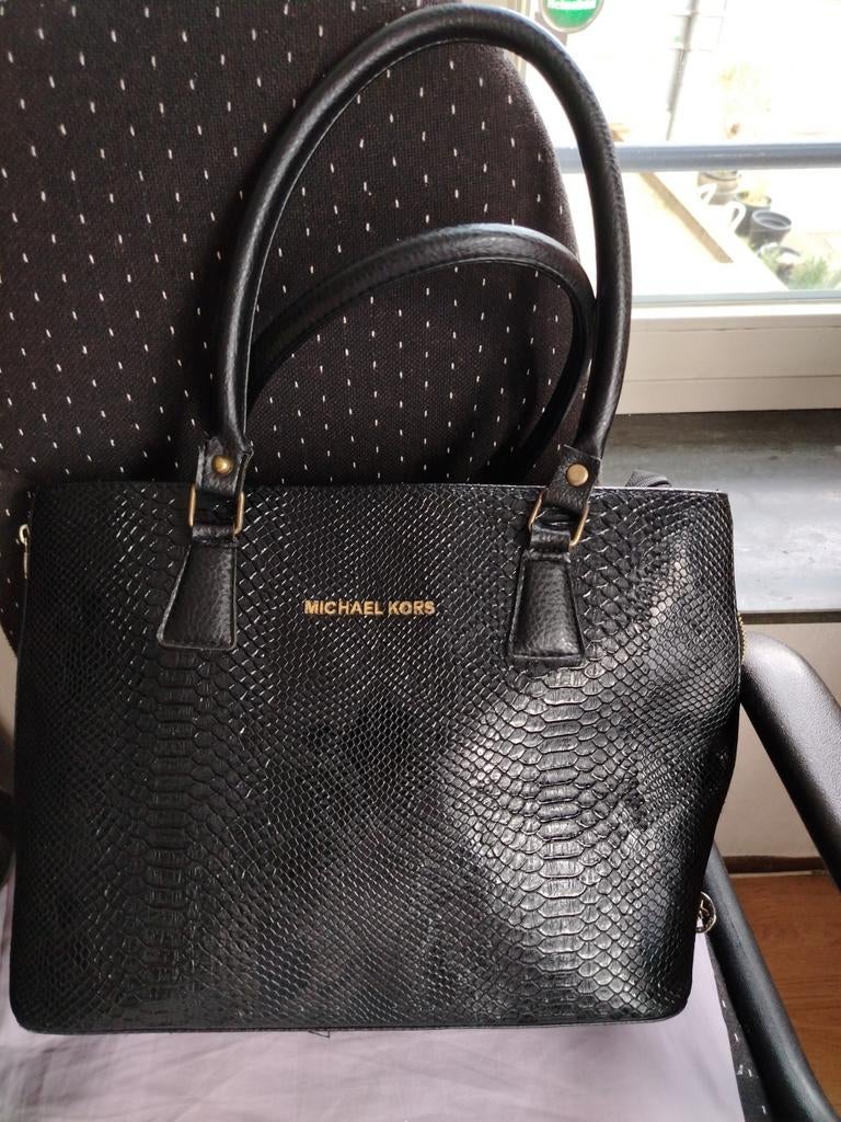 Dames zwart tas, Sieraden, Tassen en Uiterlijk, Tassen | Damestassen, Ophalen of Verzenden, Zwart