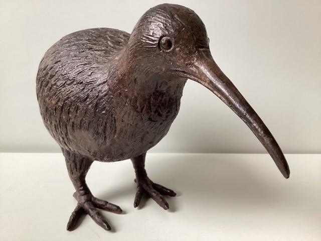 Kiwi vogel bronzen beeld 17 x 25 cm, Ophalen of Verzenden, Zo goed als nieuw, Dier
