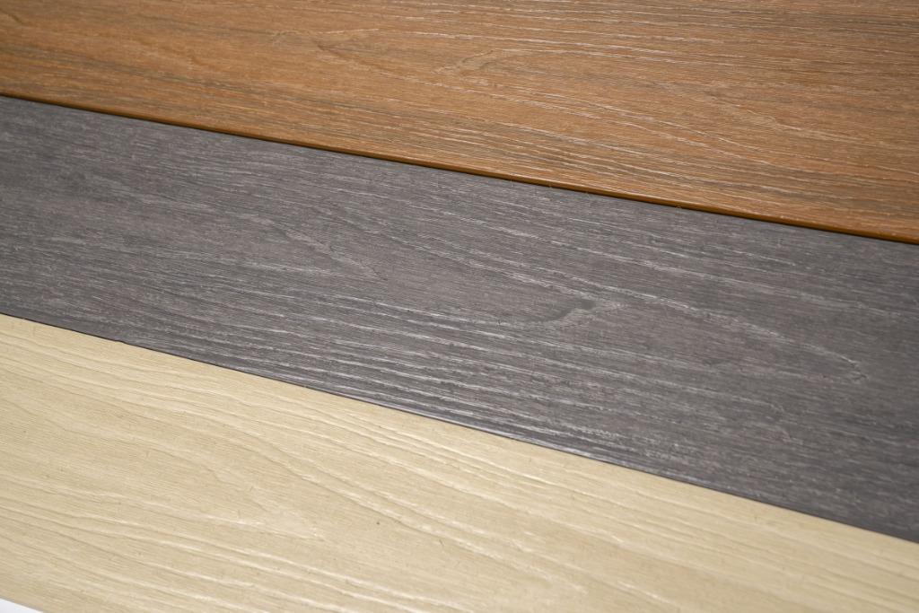 Grote partij Newtechwood massieve composiet planken  - nieuw, Ophalen, Nieuw, 180 tot 250 cm, Planken