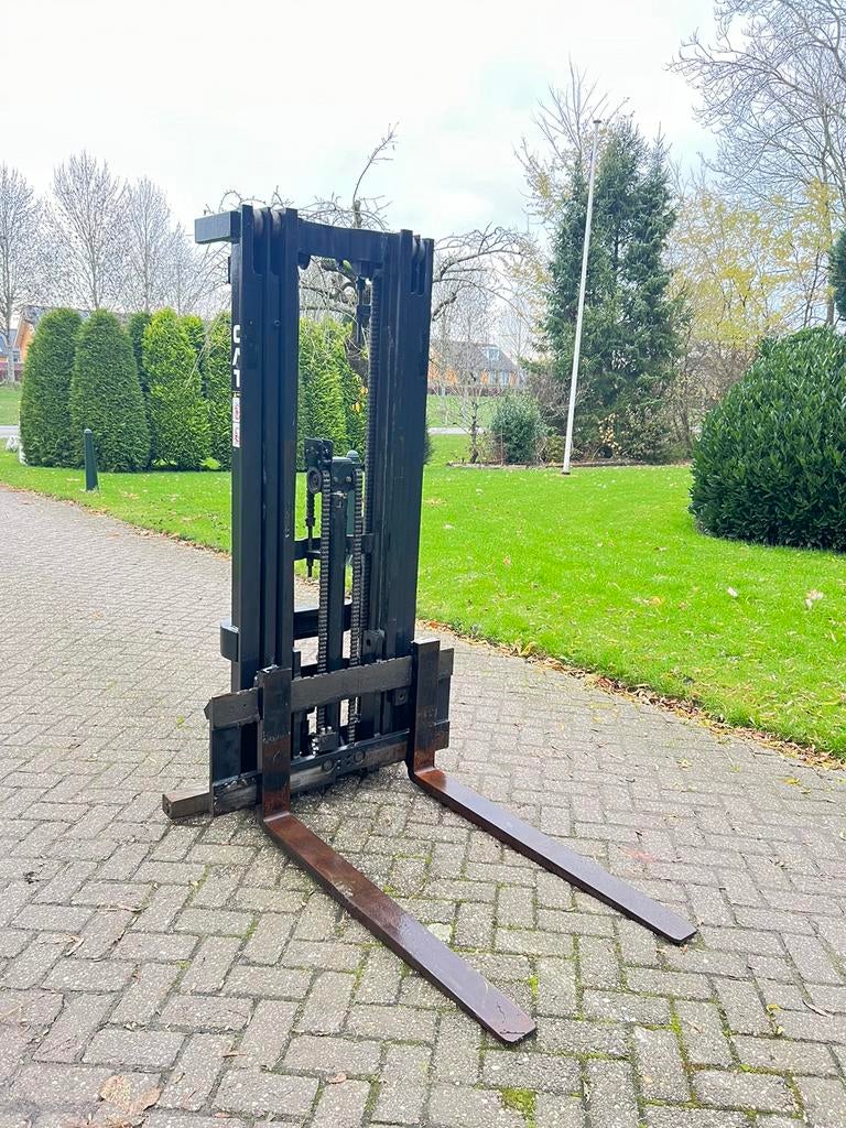 Te koop: Diverse 2-dellige en 3-dellige hefmasten., Zakelijke goederen, Machines en Bouw | Heftrucks en Intern transport, 1000 tot 2000 kg