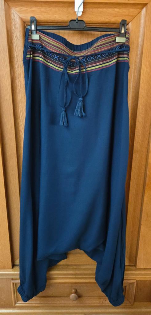 Bohemian etnische harembroek maat 44 viscose, Kleding | Dames, Broeken en Pantalons, Bonprix, Maat 42/44 (L), Zo goed als nieuw