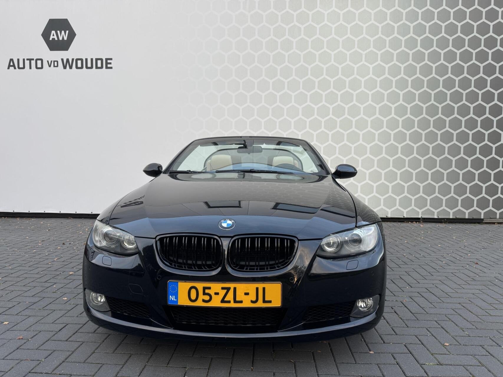 BMW 3-serie Cabrio 335i 306PK High Executive Xenon Leder 19, Automaat, Achterwielaandrijving, Gebruikt, Beige