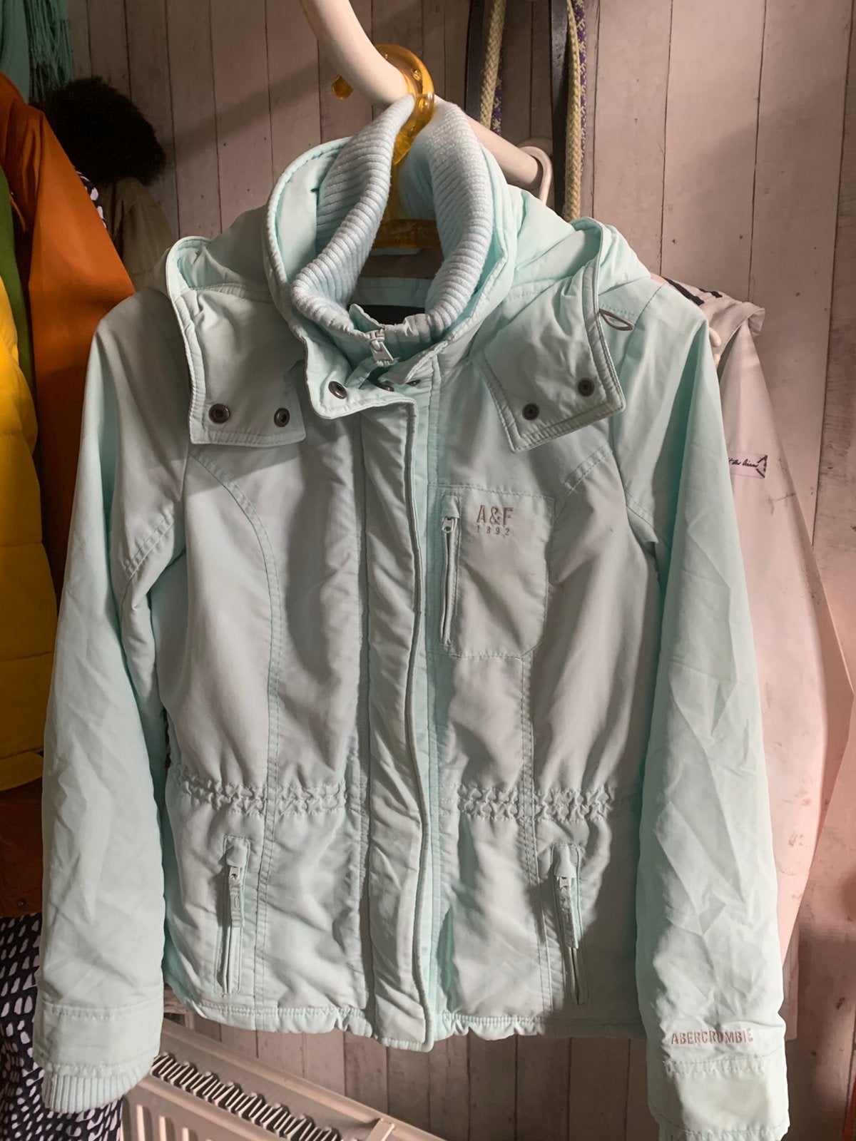 Mooie ijsblauwe winterjas maat L/40, Ophalen of Verzenden, Zo goed als nieuw, Blauw