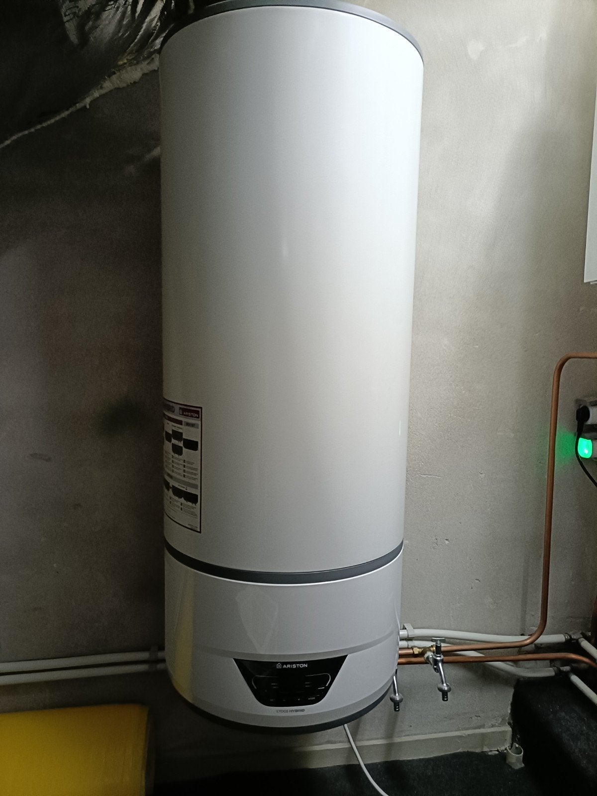 Ariston Lydos Hybrid 100 liter boiler uit 2023, Doe-het-zelf en Verbouw, Ophalen, 100 liter of meer, Boiler, Minder dan 3 jaar oud