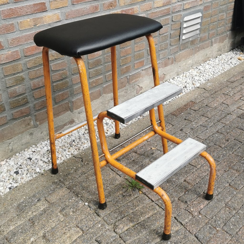 Vintage keukentrapje. Jaren 70., Ophalen, Metaal, Brabantia, Oranje