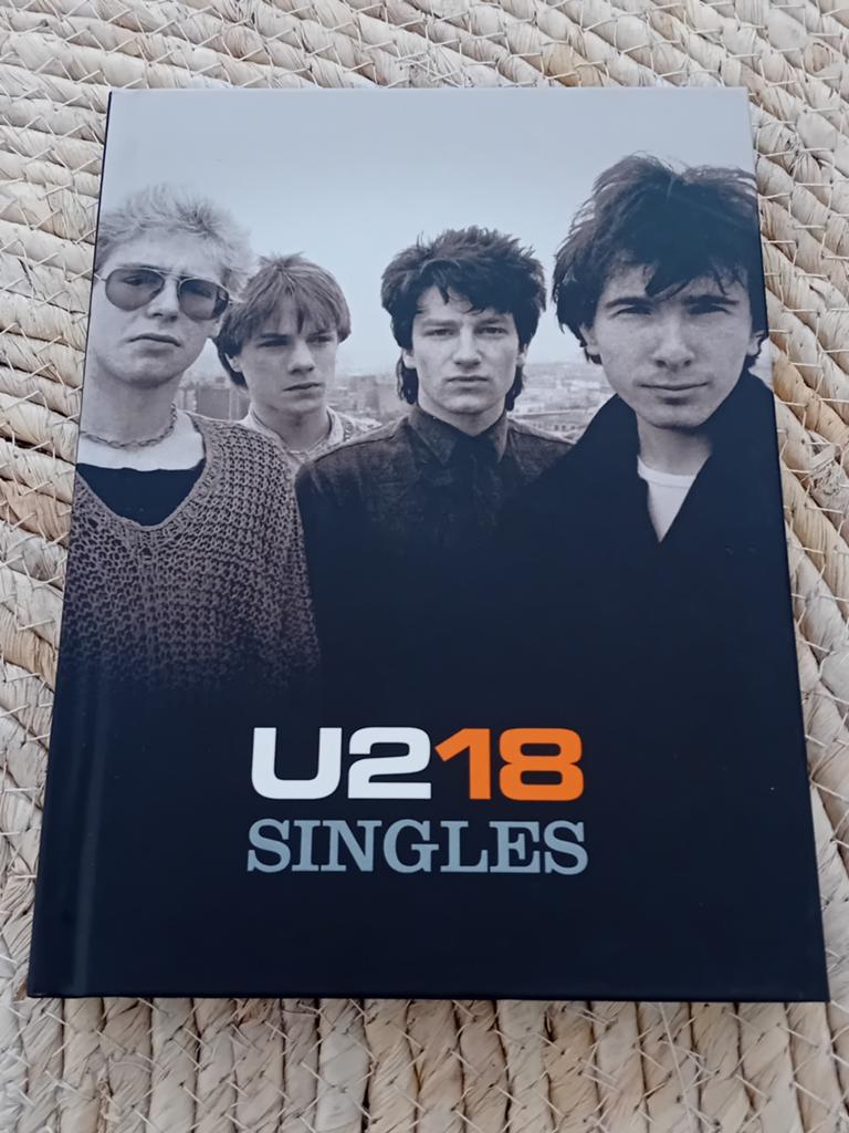 U218 Singles, cd/dvd in nieuwstaat, Ophalen of Verzenden, Zo goed als nieuw, Poprock