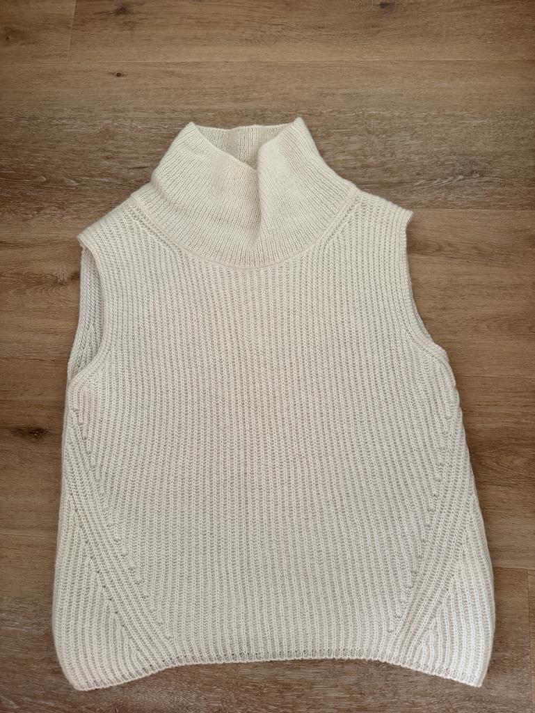 Spencer met col, Ophalen of Verzenden, Zo goed als nieuw, Maat 42/44 (L), Beige
