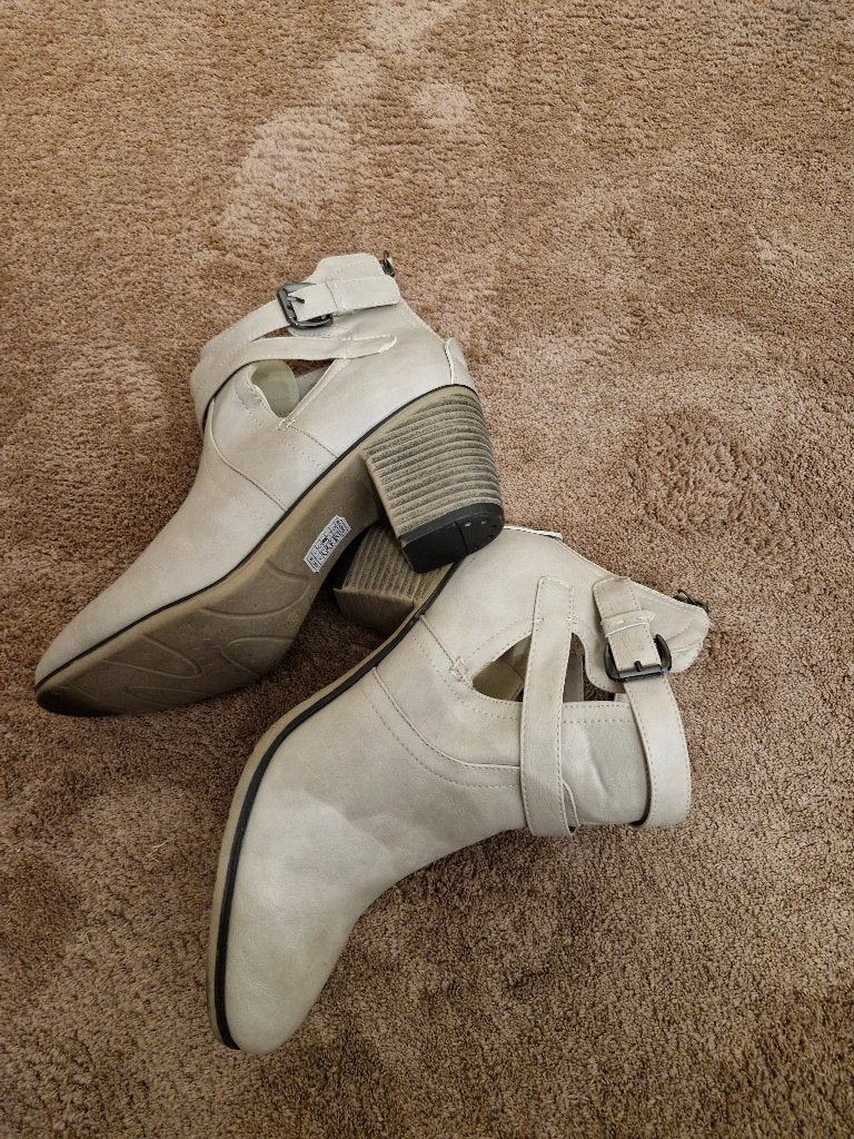 Dames pumps, Kleding | Dames, Schoenen, Beige, Lage of Enkellaarzen, Ophalen of Verzenden, Dr, Scholl,s