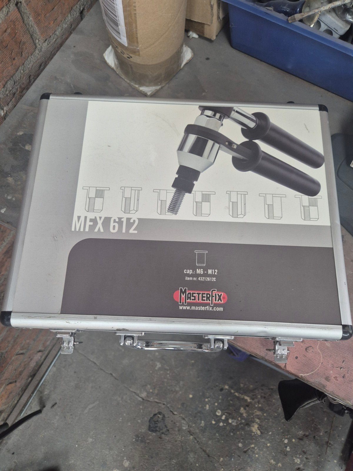Masterfix MFX 612 blindklinkmoertang set, Ophalen of Verzenden, Gebruikt