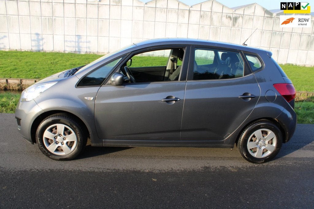 Kia Venga 1.4 CVVT X-tra, Auto's, Kia, Voorwielaandrijving, Euro 5, Gebruikt, 4 cilinders