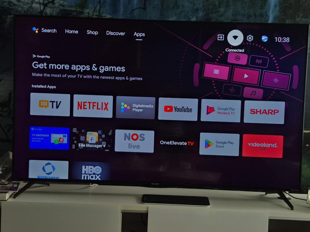 Sharp 4K tv 70inch, in nette staat, 50 Hz, Ophalen of Verzenden, Zo goed als nieuw, 100 cm of meer