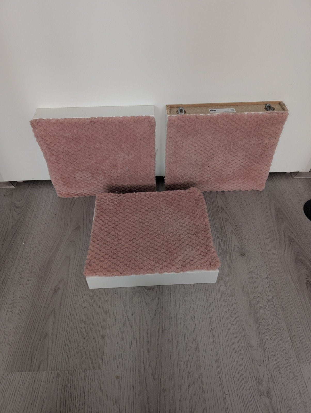 3 IKEA LACK  kattenplankjes, Ophalen