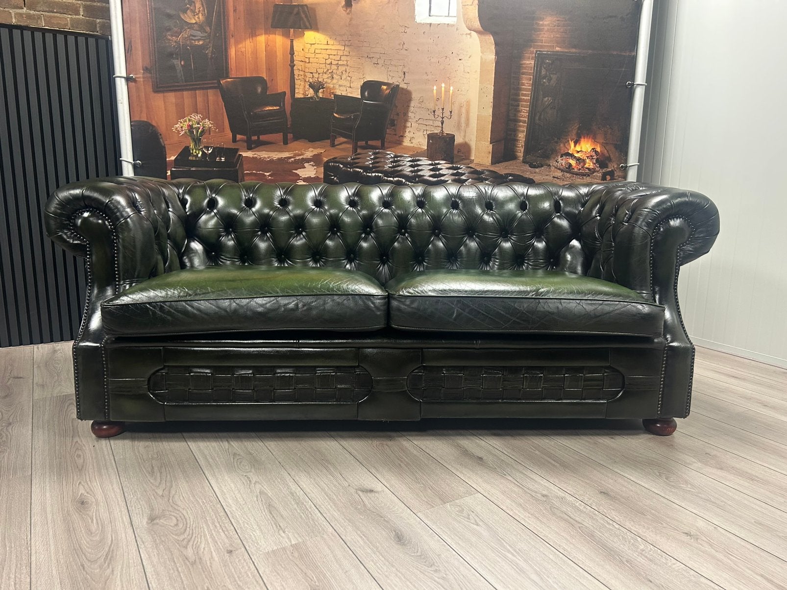 Exclusieve Chesterfield Lederen Bank !!, Ophalen of Verzenden, Zo goed als nieuw