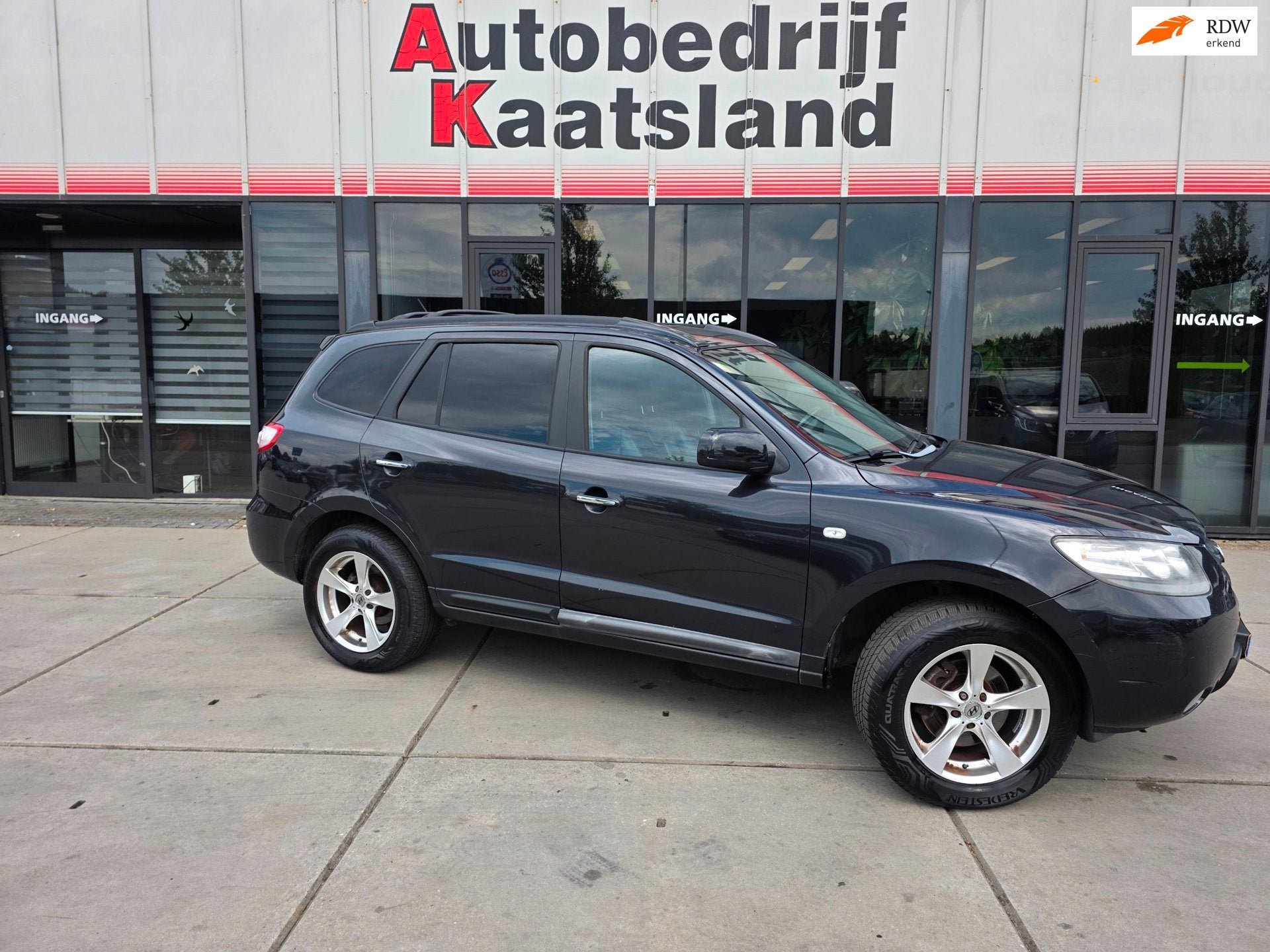 Hyundai Santa Fe 2.7i V6 Style - 7 Persoons - Leer - Clima -, Auto's, Voorwielaandrijving, Santa Fe, Gebruikt, Zwart