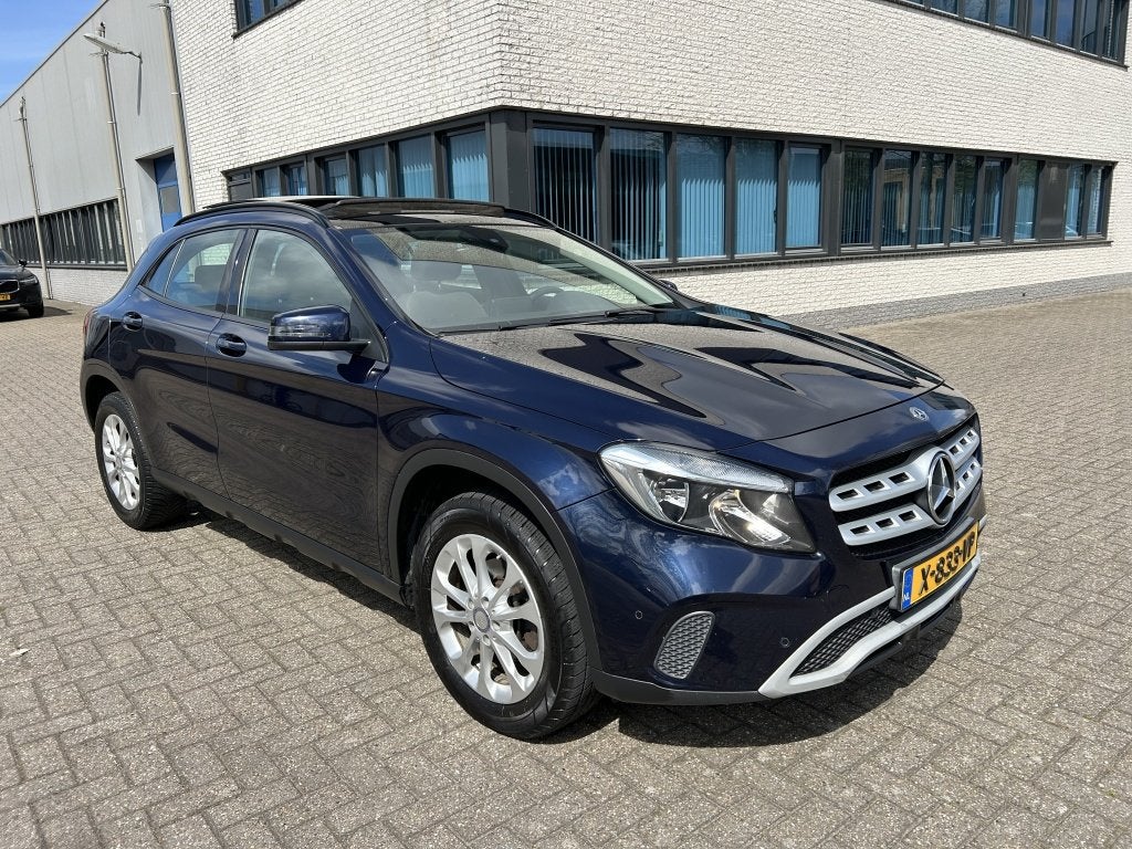 Mercedes-Benz GLA 200 Business 157PK PANO CARPLAY NAVI STOEL