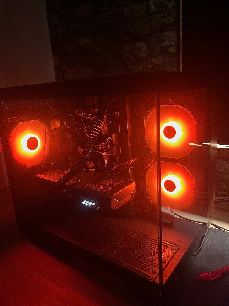 Foto 2 van Gaming PC
