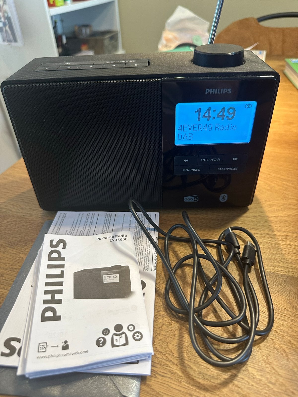 Philips TAR5600 DAB+ / FM Radio, Ophalen of Verzenden, Zo goed als nieuw, Radio
