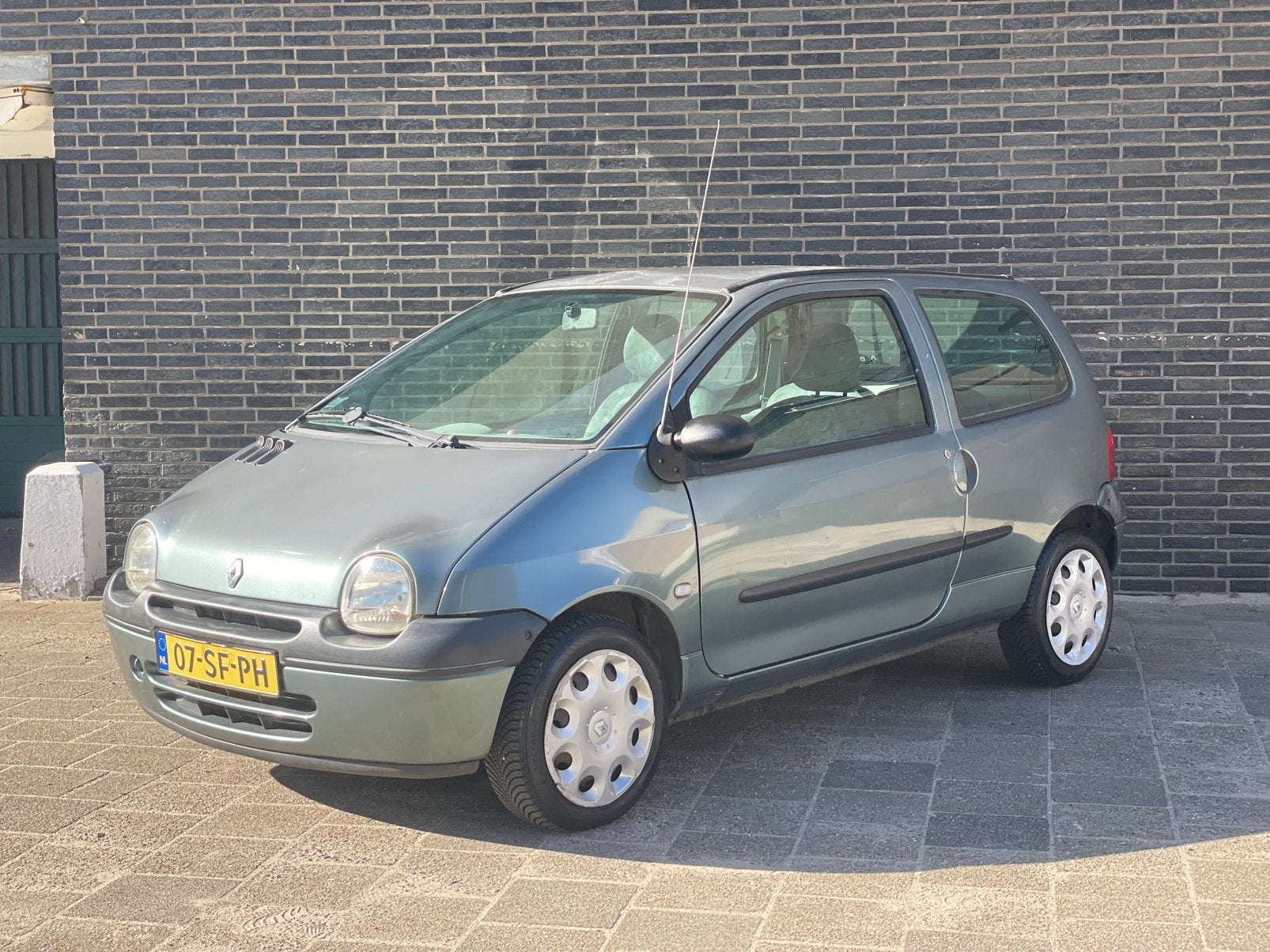 Renault Twingo 1.2 Nap✅ Airco 1e eigenaar lage km Apk, Auto's, Voorwielaandrijving, 600 kg, 4 cilinders, Origineel Nederlands