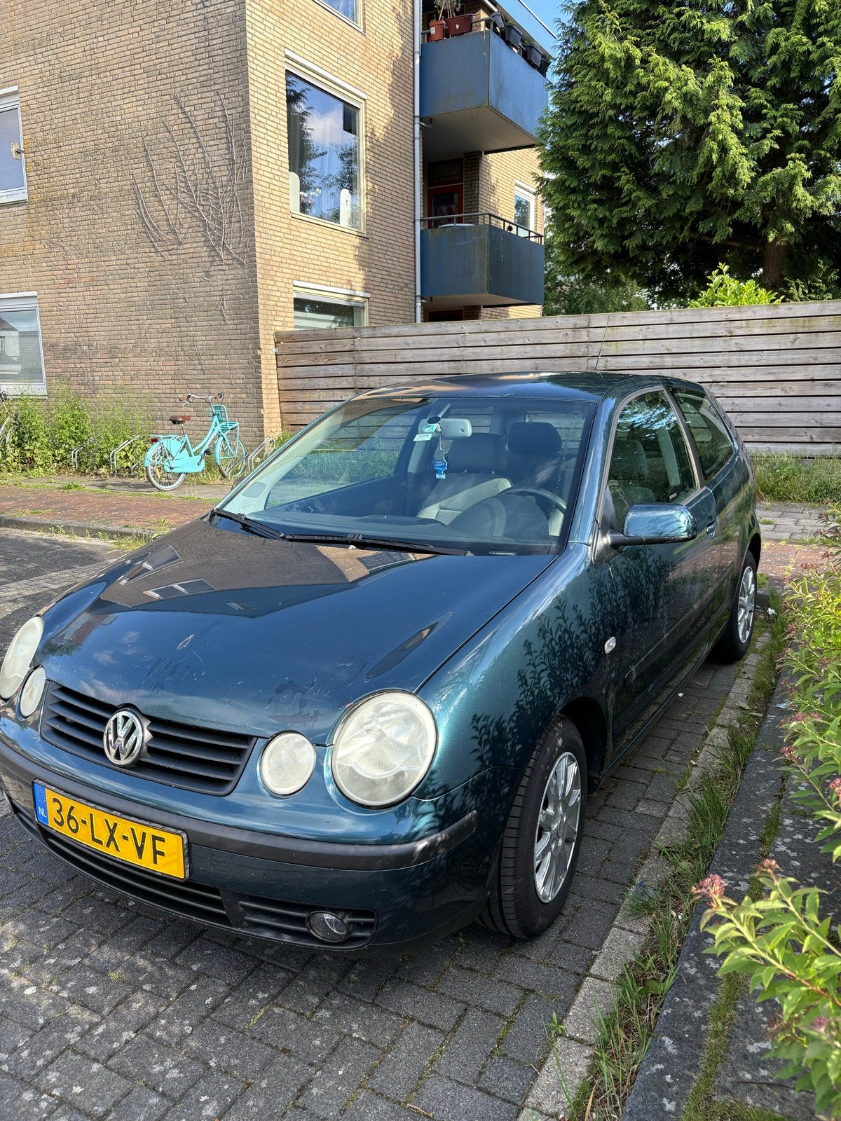 Volkswagen Polo 1.4 55KW 2003 Groen. Nieuwe apk, Auto's, Voorwielaandrijving, 4 cilinders, Origineel Nederlands, Handgeschakeld
