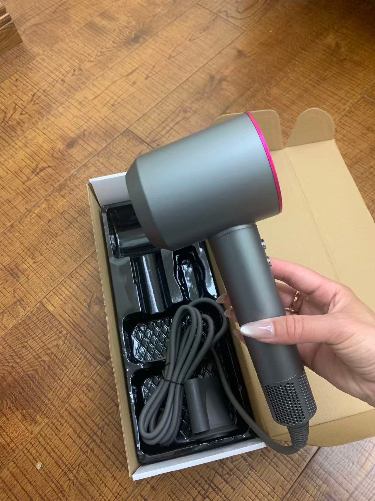 Supersonic Hairdryer, Ophalen of Verzenden, Zo goed als nieuw, Föhn of Haardroger
