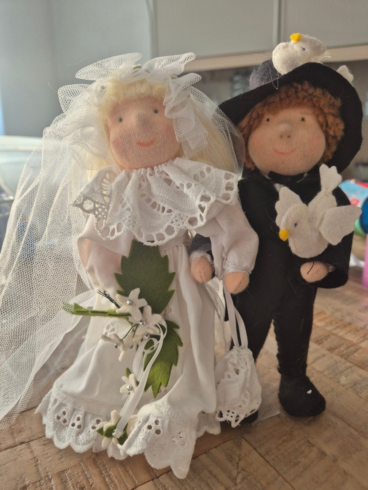 Bruidspaar poppen - Handgemaakt antroposofisch, Ophalen of Verzenden, Zo goed als nieuw, Pop