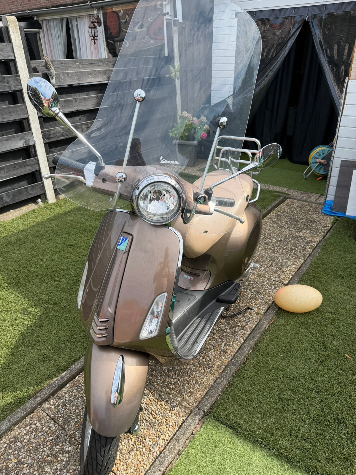 Te koop Vespa pimavera snor met kenteken, Fietsen en Brommers, Ophalen, Gebruikt, Benzine, Vespa