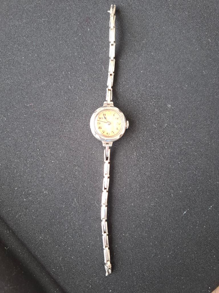antiek zilveren dames horloge, Ophalen of Verzenden, Zilver, Polshorloge, Overige merken