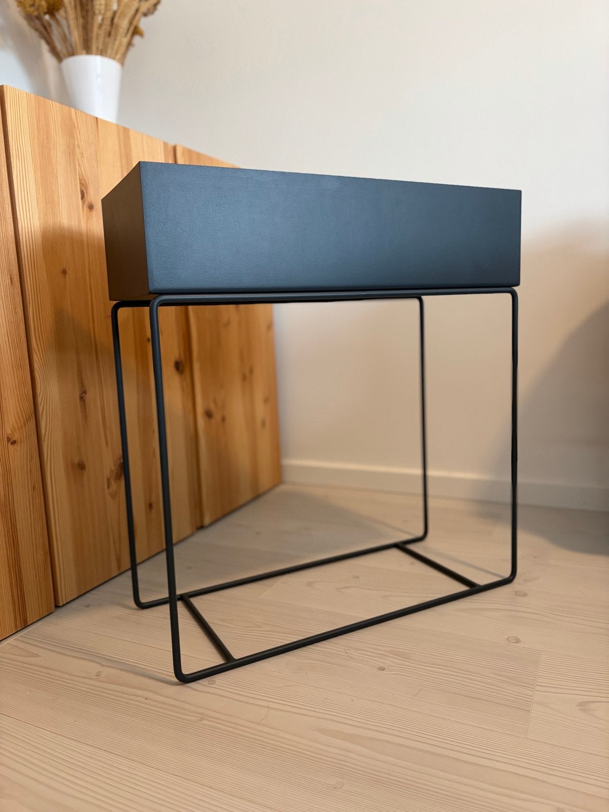 Ferm Living plant box, Ophalen, Gebruikt, Binnen, Metaal