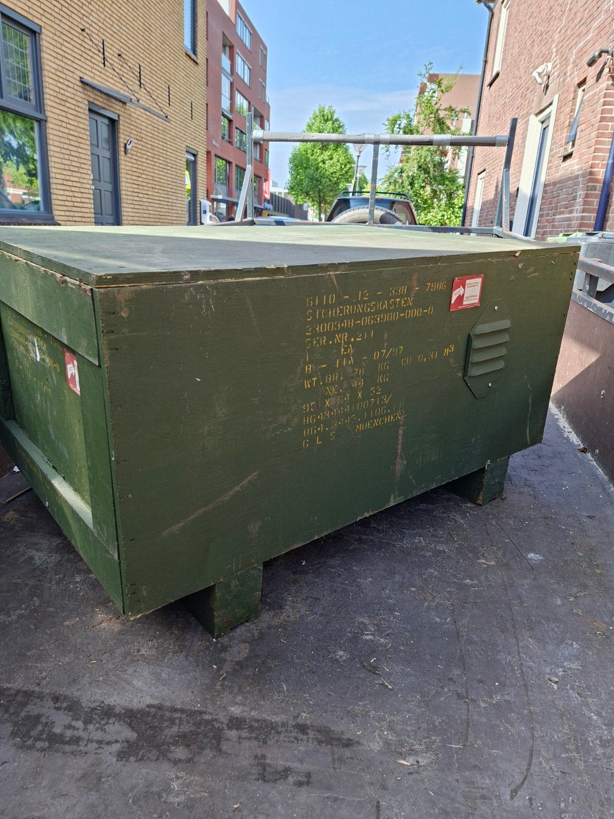Stevige houten defensie kist 95x65x52 cm -  voor b.v. opslag, Ophalen, Gebruikt, 50 tot 100 cm, 50 tot 75 cm