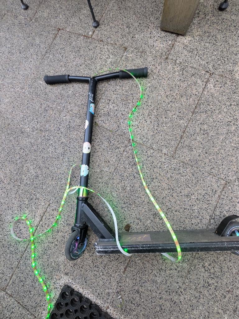 Stunt step, Fietsen en Brommers, Steps, Ophalen, Gebruikt, Gewone step, Zest