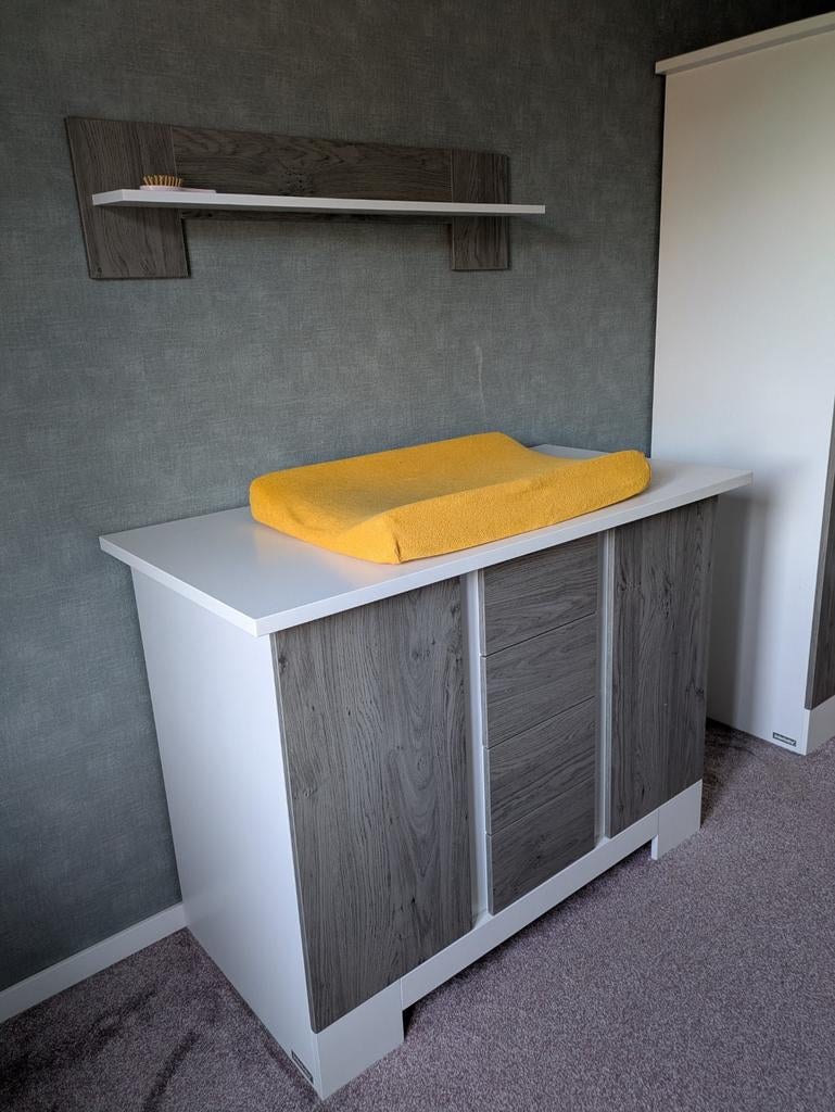 Interbaby babykamer: ledikant, commode en kledingkast, Ophalen of Verzenden
