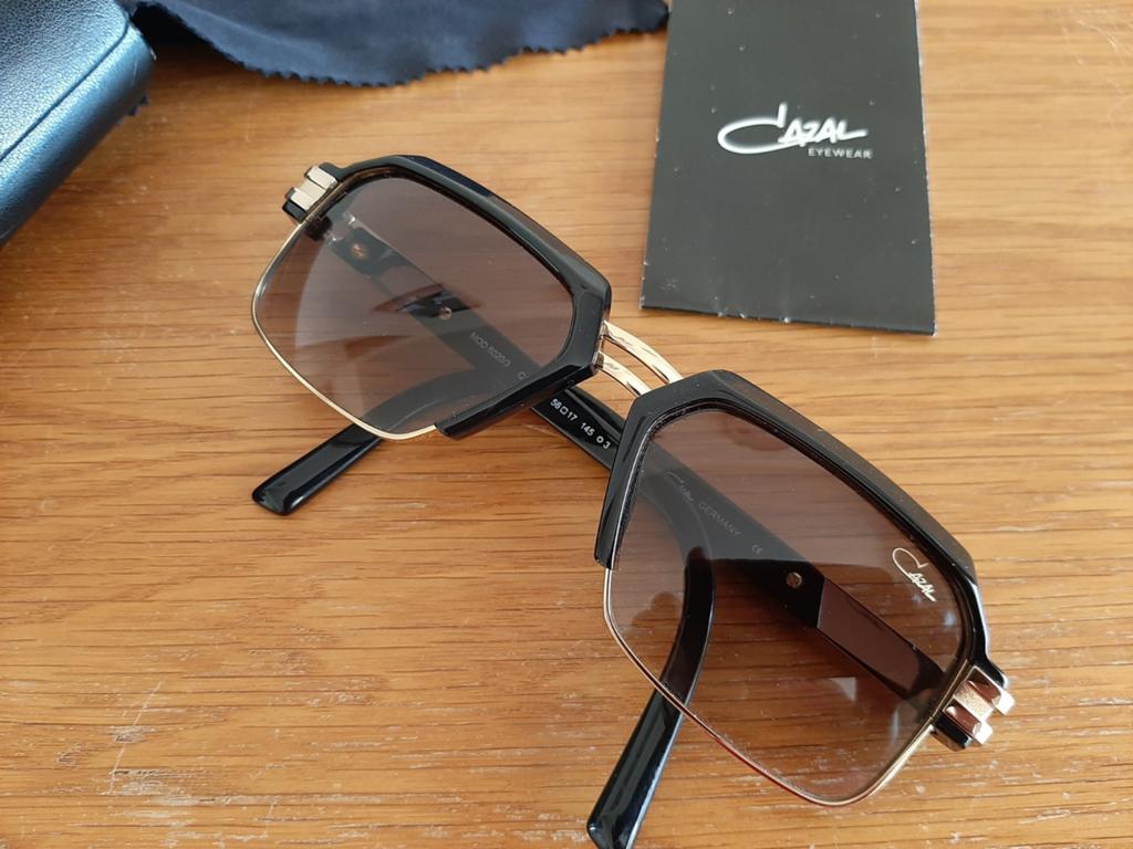 Heren zonnebril van  CAZAL model 6020/3. €275,-, Ophalen of Verzenden, Zo goed als nieuw, Zonnebril