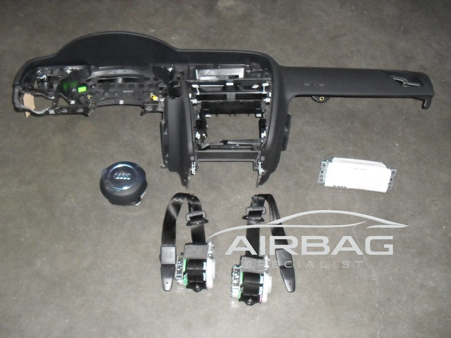 Airbag set dashboard gordels Audi A5 model 2006-2016 8T18570, Auto-onderdelen, Gebruikt, -, -, -