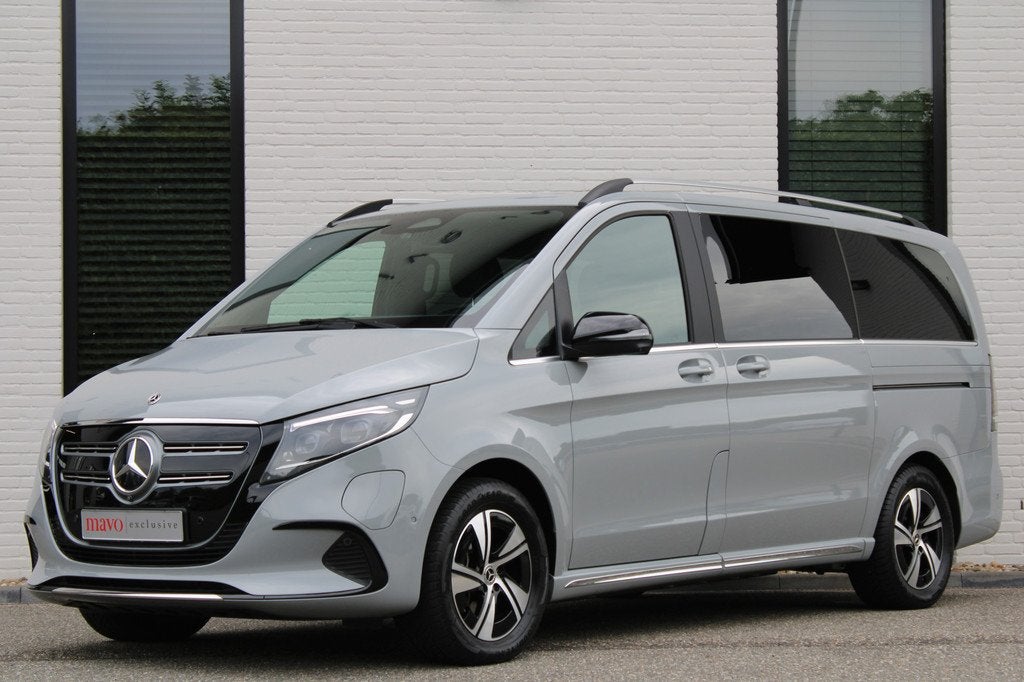 Mercedes-Benz EQV 300 L2 / AMG / 7-Persoons / Burmester / 36, Auto's, Mercedes-Benz, Automatische klimaatregeling, Gebruikt, Overige carrosserieën