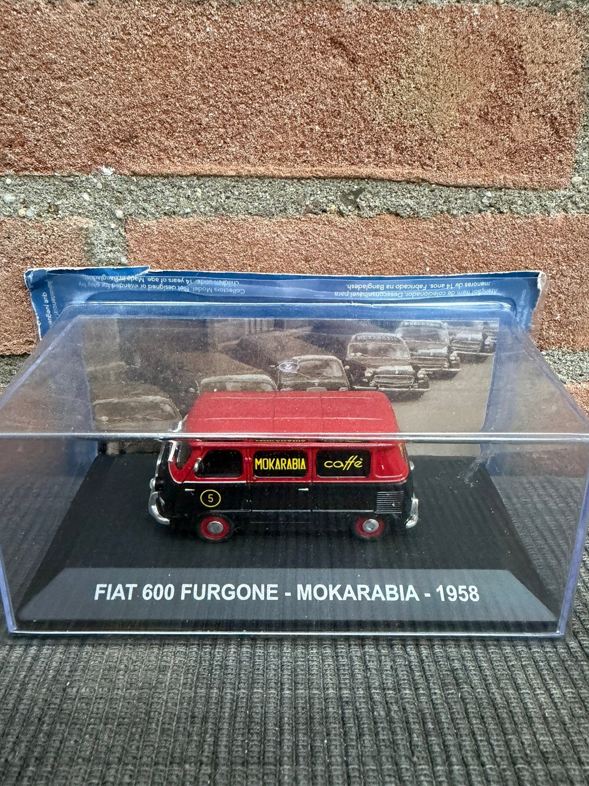 1:43 Fiat 600 Furgone Mokarabia …….. 7,50, Ophalen of Verzenden, Nieuw, Auto, Overige merken