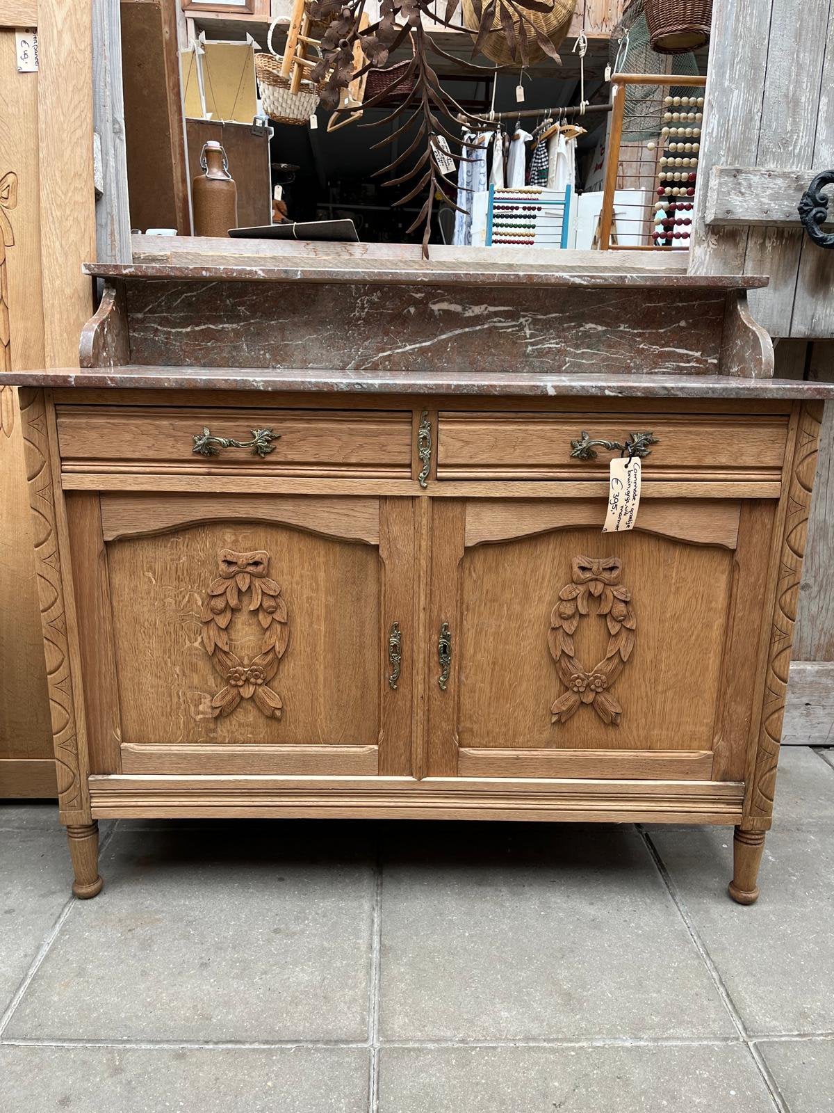 Franse eikenhouten commode, Ophalen
