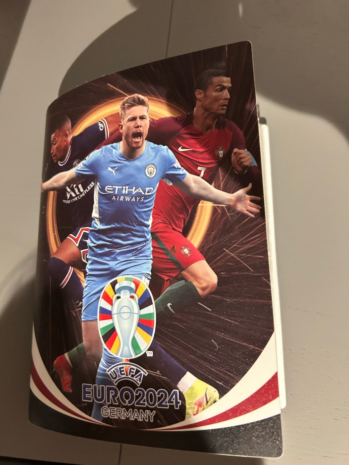 Boekje vol met EURO 2024 voetbalplaatjes, Verzamelen, Ophalen, Gebruikt, Overige sporten, Boek of Tijdschrift