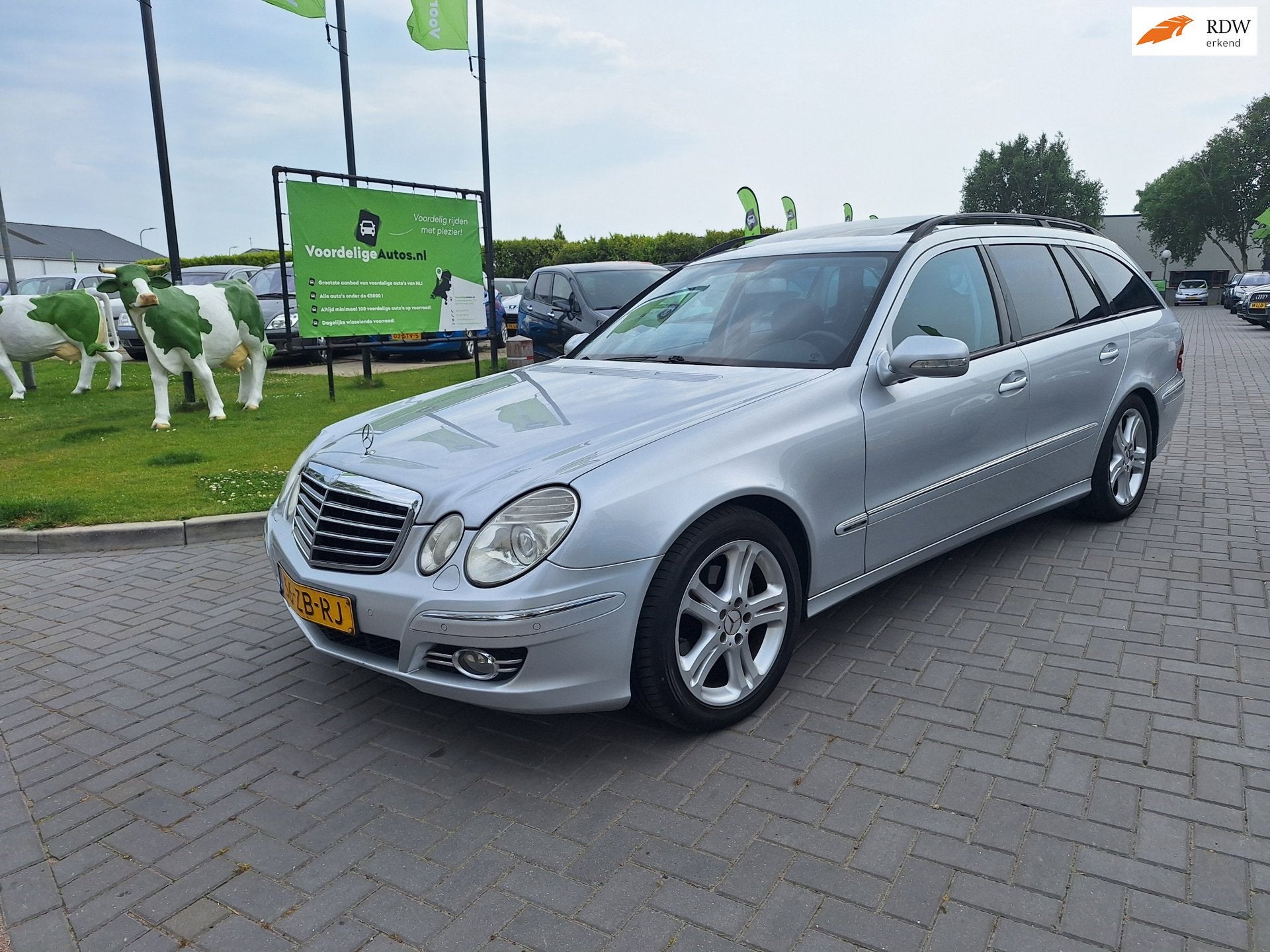 Mercedes-Benz E-klasse Estate 220 CDI Avantgarde / Keurig ne, Auto's, Automaat, Achterwielaandrijving, Gebruikt, 14 km/l