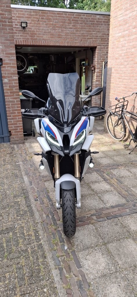 BMW S1000XR  Supernetjes en compleet reisklaar, Motoren, Motoren | BMW, Occasion, 4 cilinders, Motorrijbewijs A, Handvatverwarming