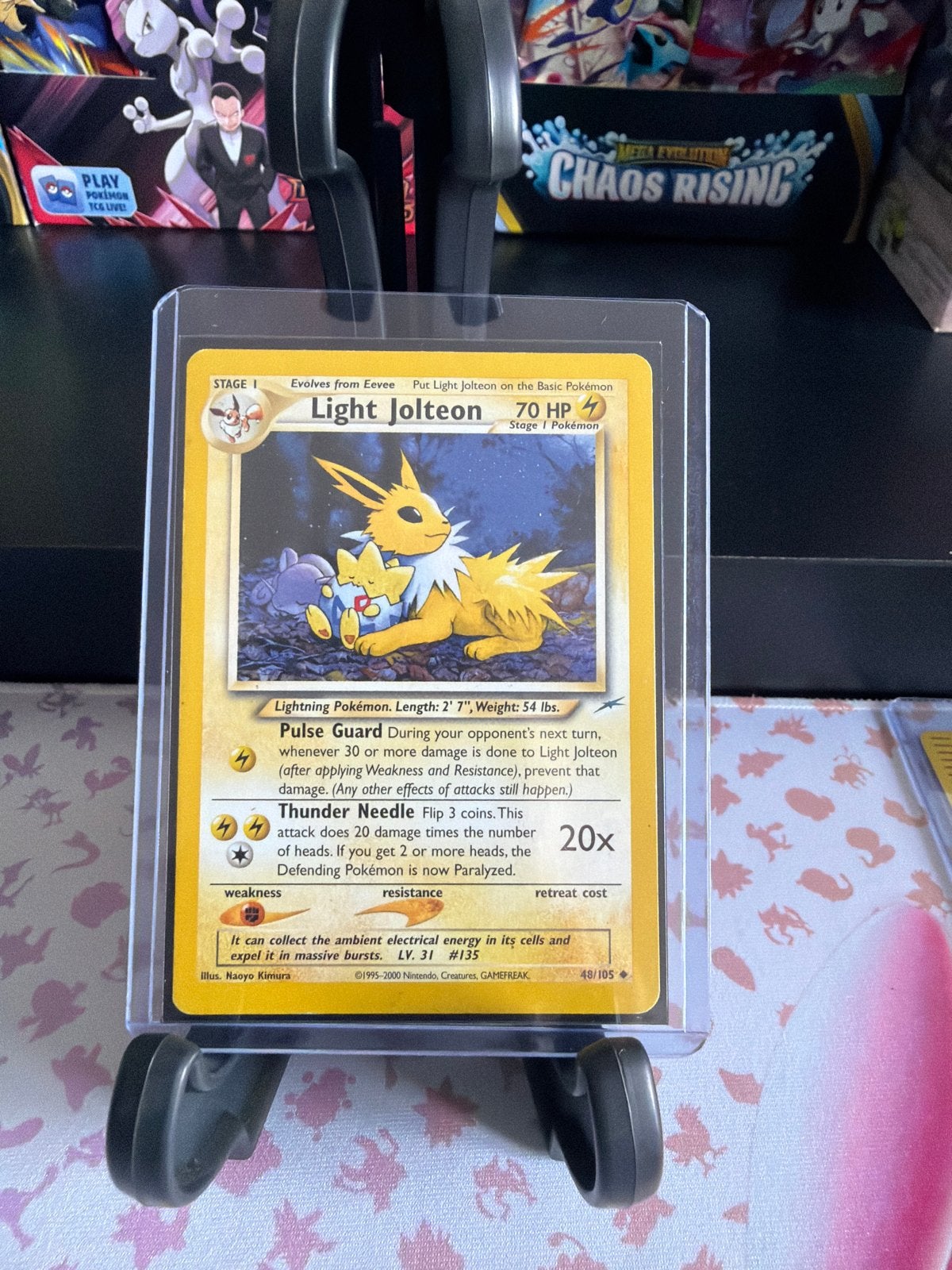 Pokémon Light Jolteon 48/105 Neo Destiny Kaart, Ophalen of Verzenden, Zo goed als nieuw, Losse kaart